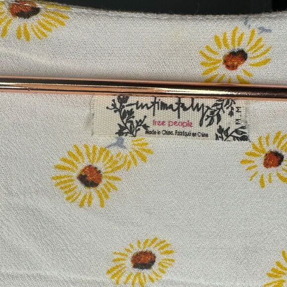 Free People Intimately Womens Bodysuit Medium White Floral Sunflower Lace Bottom - Picture 9 of 12